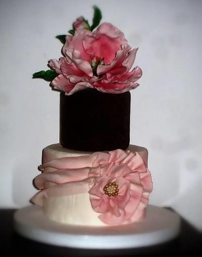 anniversary cake - Cake by Gabriella Luongo