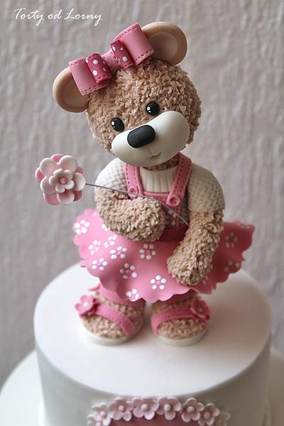 Little Teddy Bear.. - Cake by Lorna