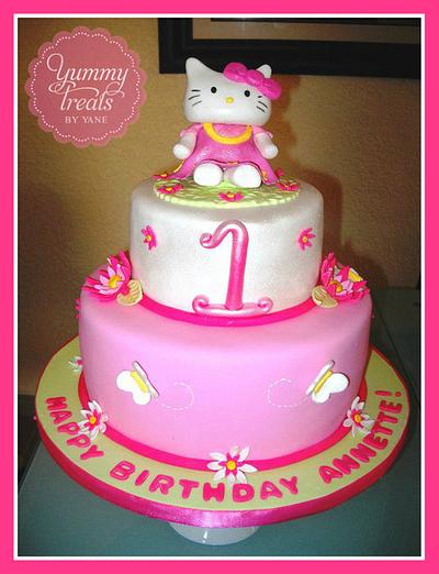 Hello Kitty Cake! - Cake by YummyTreatsbyYane