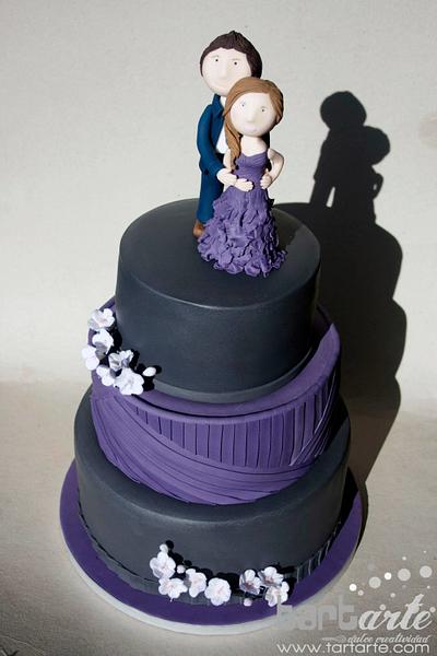 Wedding Cake Purple and cherry blossom - Cake by TARTARTE