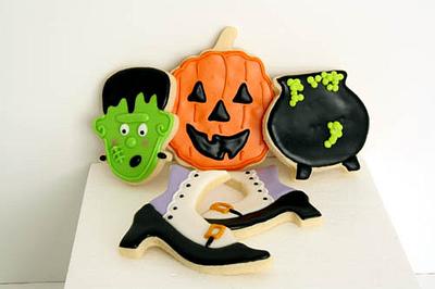 Halloween Cookies - Cake by Prima Cakes and Cookies - Jennifer