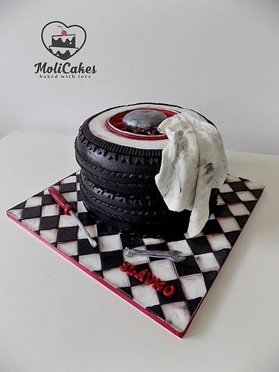 Cake for a car mechanic - Cake by MOLI Cakes