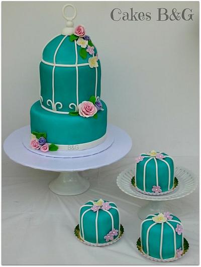 Bird Cage Cake  - Cake by Laura Barajas 