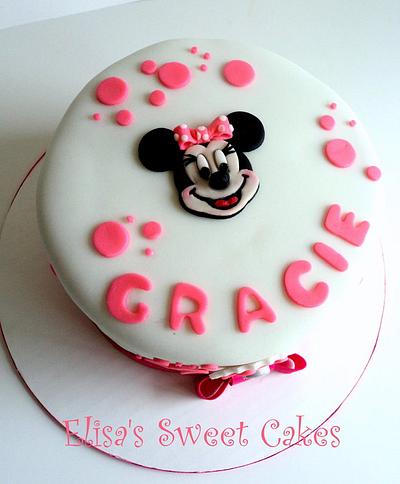 Minnie Cute Cake - Cake by Elisa's Sweet Cakes