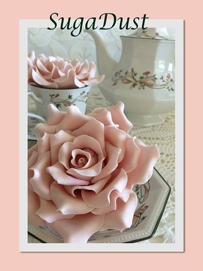 Dusty Pink Roses - Cake by Mary @ SugaDust