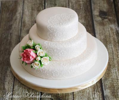 Elegant wedding cake - Cake by Marina