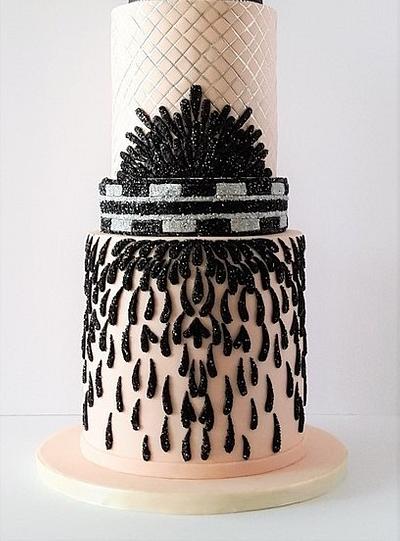 Fashion inspired design   - Cake by Zohreh
