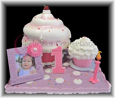 Whimsical Cupcake Cake & mini smash cake - Cake by Geelicious Confections