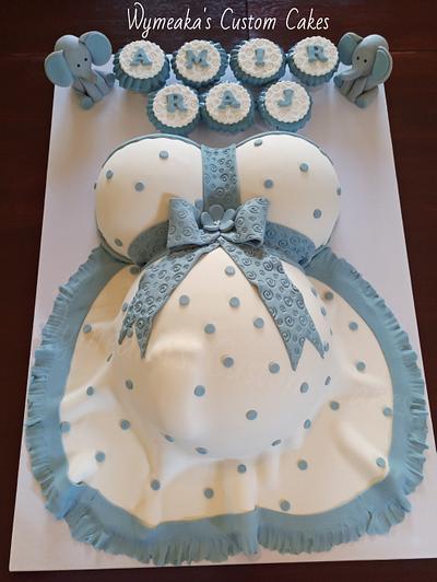 Amazing Baby Bump Cake - Cake by Wymeaka's Custom Cakes
