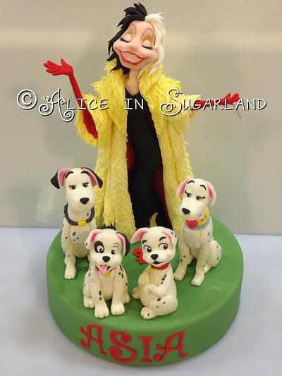 Cruella de vil and some of the 101s 😊 - Cake by Chicca D'Errico