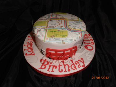 London Bus Cake - Cake by RainbowCakes
