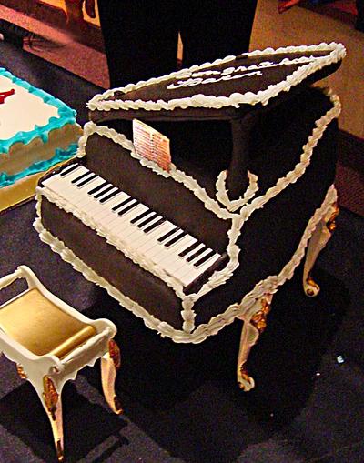 Piano Recital - Cake by Julia 
