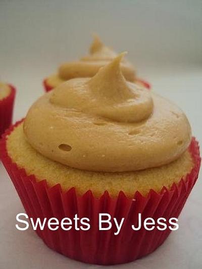 pb & j cupcakes - Cake by Jess B