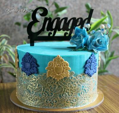 Engagement  cake to match bride's  saree - Cake by kukiesnest