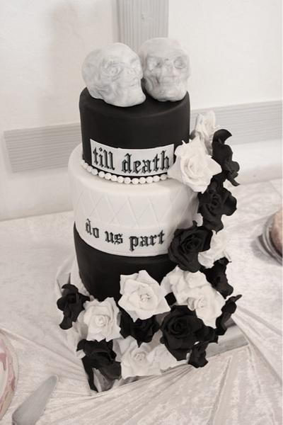 The other side of Wedding "black&white beauty " - Cake by Nina Bauch
