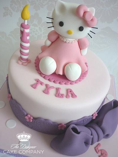 Hello Kitty birthday cake - Cake by Isabelle Bambridge
