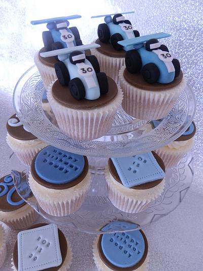 30th Birthday Cupcakes - Cake by CheryllsCupcakes