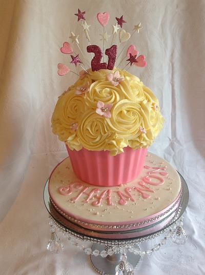 21st Ballet Birthday cupcakes - Cake by Natalie Wells