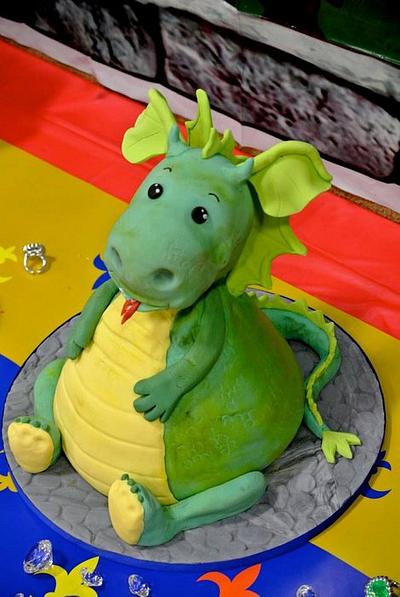 Knight Jonah's dragon - Cake by Magda's cakes