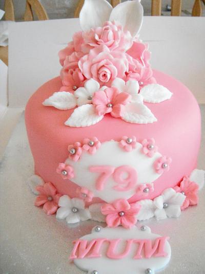 Pretty in pink - Cake by Vanessa Platt  ... Ness's Cupcakes Stoke on Trent