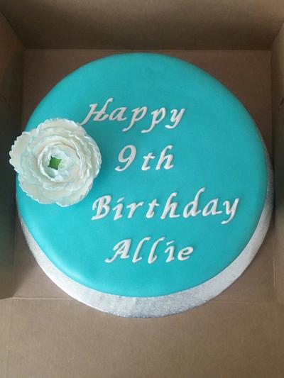 Simple, elegant blue birthday - Cake by m1bame