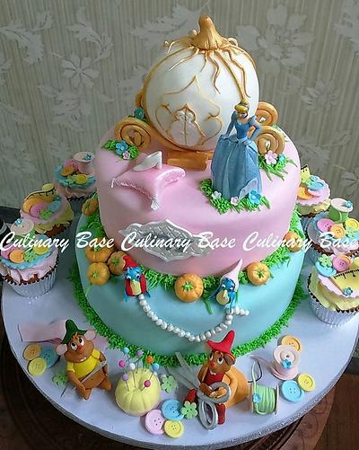 Cinderella  - Cake by oshani1023