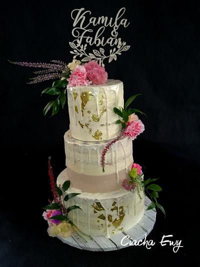 Rustic wedding cake  - Cake by Ewa