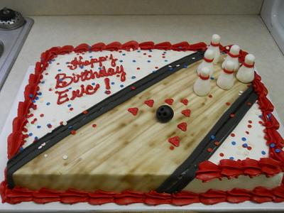 Bowling for Eric  - Cake by Pixie Dust Cake Designs