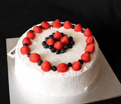 Birthday cake  - Cake by Anka