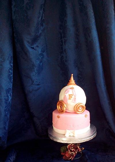 fit for a princess - Cake by Lily-rose cakery