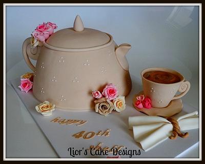 Vintage Style High Tea - Cake by Lior's Cake Designs