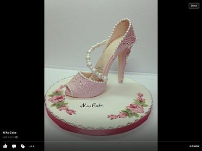 Princess shoes  - Cake by Naciba