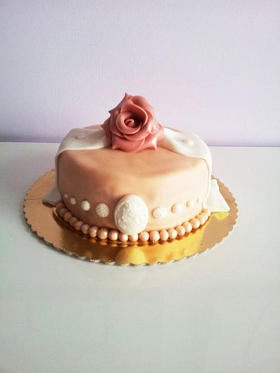 Cameo and rose - Cake by Le torte di Ci