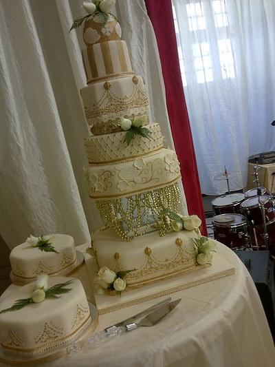 Royal - Cake by sasha