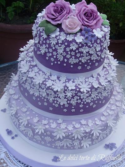 sweetness in mauve and white - Cake by raffaella moccia