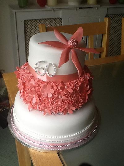 Mum's 60th birthday cake - Cake by YummyDon
