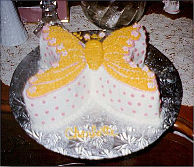 A Butterfly for Charlotte - Cake by Julia 