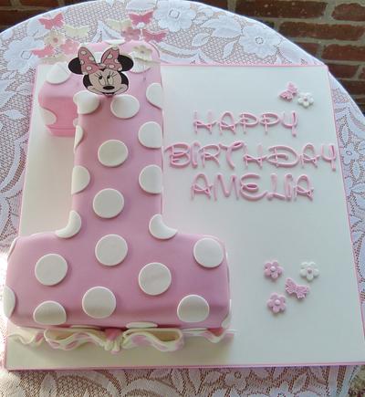 Minnie Mouse Number 1 cake - Cake by Angel Cake Design