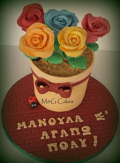 Flower pot - Cake by M&G Cakes
