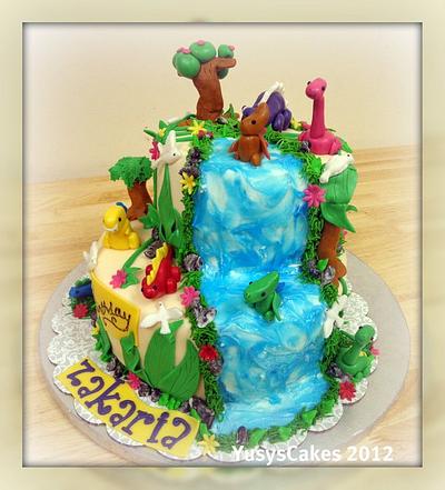 Jungle and Dinosaur Cake for Zakaria - Cake by Yusy Sriwindawati