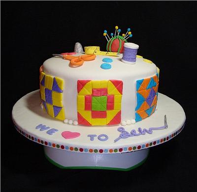 Sewing/Quilting Cake - Cake by Toni (White Crafty Cakes)
