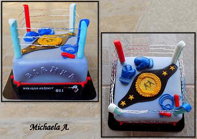 Box - Cake by Mischel cakes