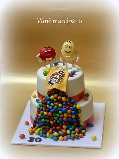 m&m cake - Cake by vunemarcipanu
