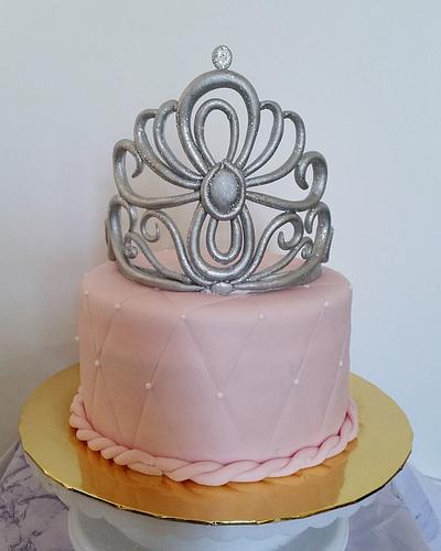 Princess Cake - Cake by Savyscakes