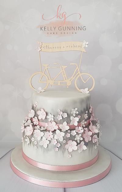 Bicycle Wedding Cake - Cake by Kelly Gunning Cake Design 
