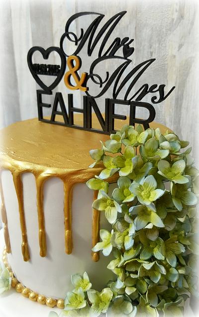Hydrangea weddingcake - Cake by Sam & Nel's Taarten
