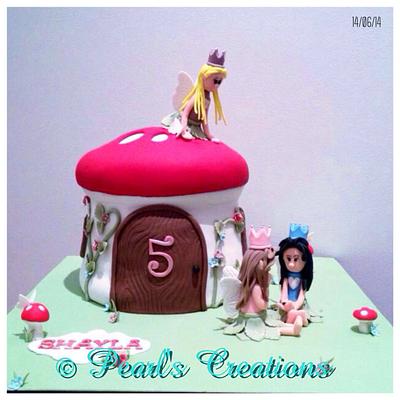 Fairies in the Garden - Cake by Pearl's Creations