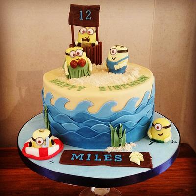 A beach Party for the Minions  - Cake by Divine Bakes
