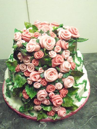 65 Roses for Mom's 65th Birthday - Cake by Tya Mantooth