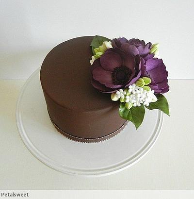 Anemones on Chocolate - Cake by Petalsweet
